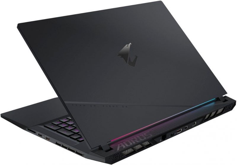 GIGABYTE - AORUS 17.3" 240Hz Gaming Laptop QHD - Intel i7-13700H with 16GB DDR5 - NVIDIA GeForce RTX 4070 - 1TB SSD - Black - Image 5